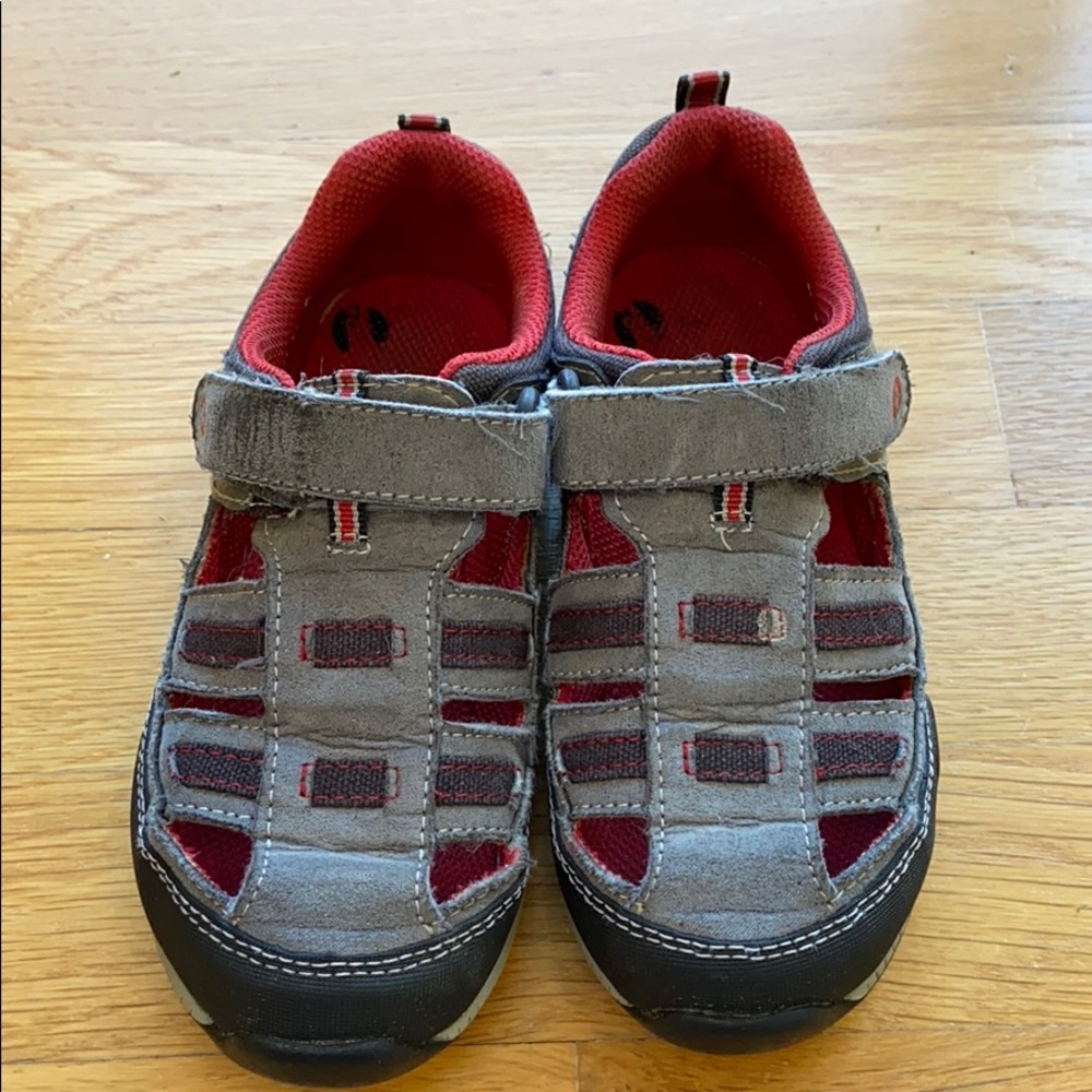 Size 10 Stride Rite Sandals